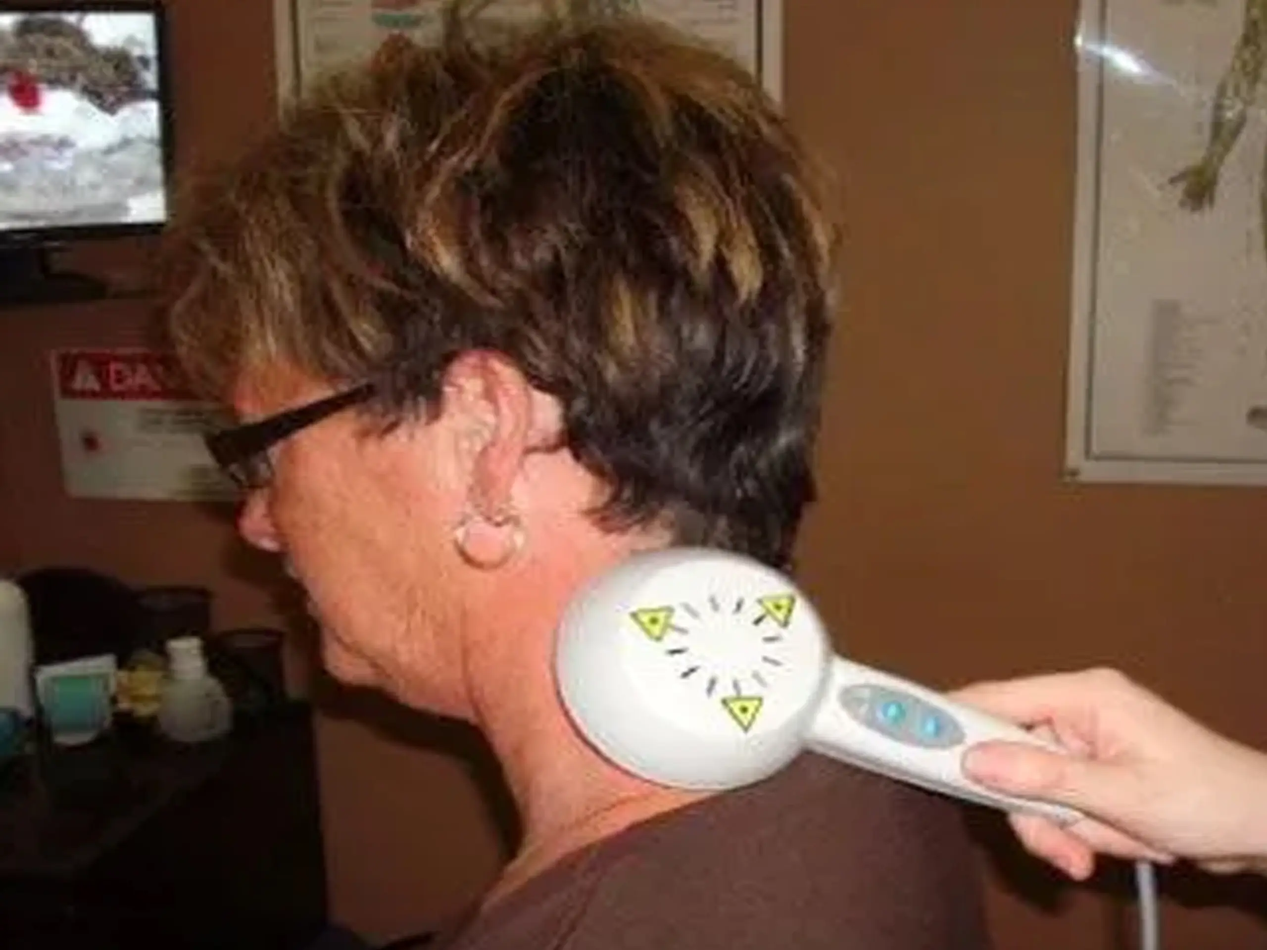 Therapeutic Laser Treatment Zavitz Chiropractic And Therapeutic Laser